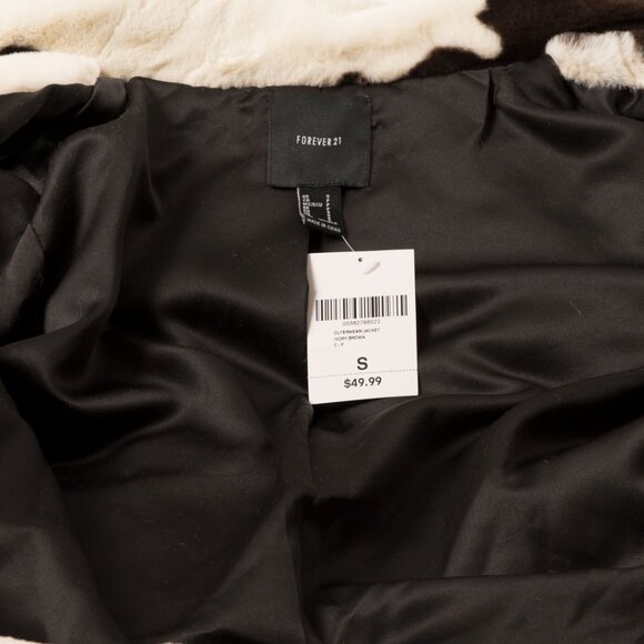 Forever 21 Cropped Faux Shearling Jacket in Ivory and Dark Brown Cow Print - Picture 4 of 6